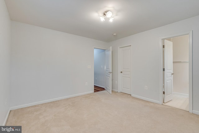 16309 Sandy Ridge Ct, Woodbridge, VA 22191 - unfurnished bedroom featuring carpet floors and baseboards