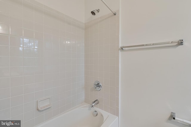 16309 Sandy Ridge Ct, Woodbridge, VA 22191 - bathroom with  shower combination