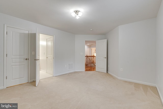 16309 Sandy Ridge Ct, Woodbridge, VA 22191 - unfurnished bedroom with light carpet and baseboards