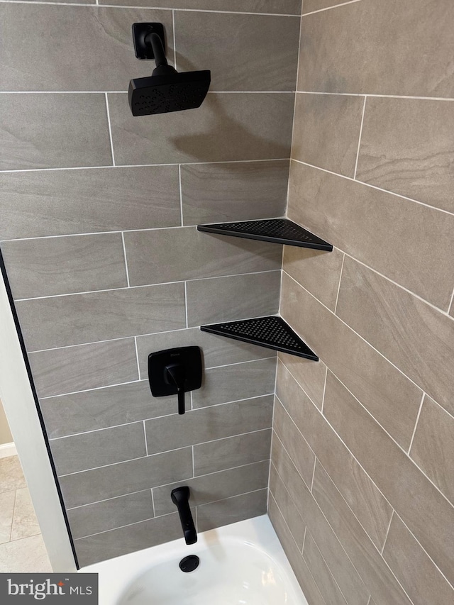 room details with tiled shower