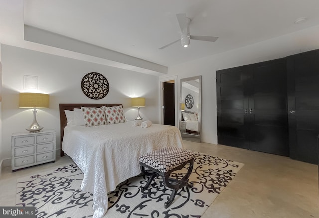 bedroom featuring a ceiling fan