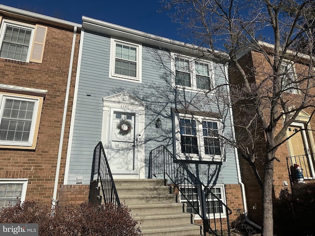 view of townhome / multi-family property