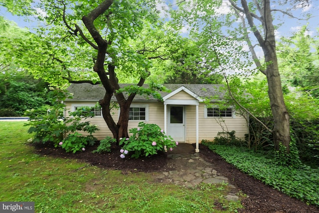300 E Broad St, Falls Church, VA 22046 - view of ranch-style house