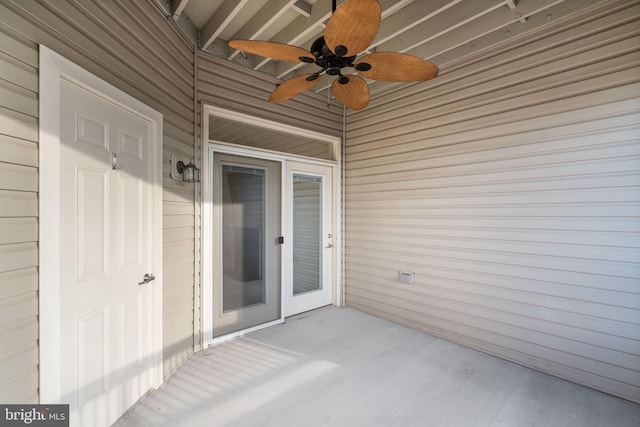 view of patio with a ceiling fan