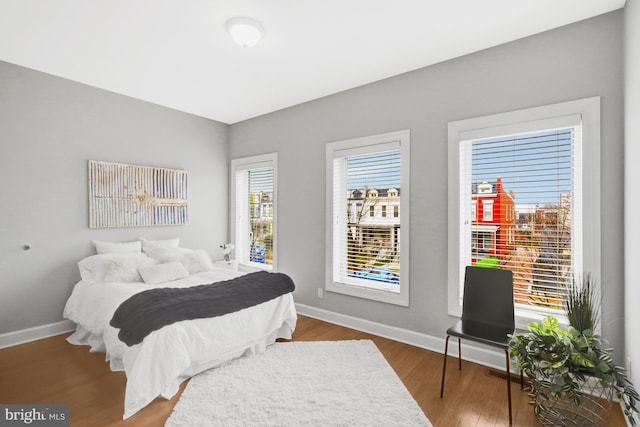 927 12th St NE, Washington, DC 20002 - bedroom with wood finished floors and baseboards