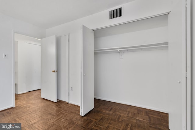 closet with visible vents