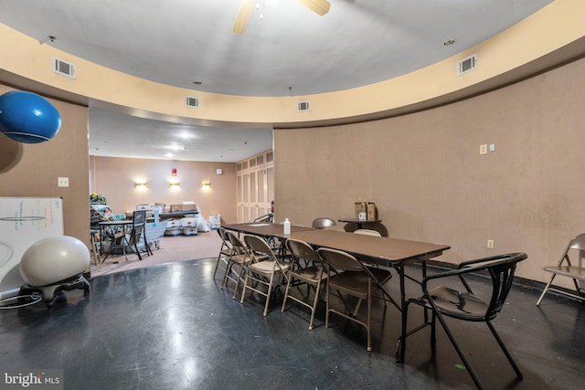 dining area with visible vents and ceiling fan