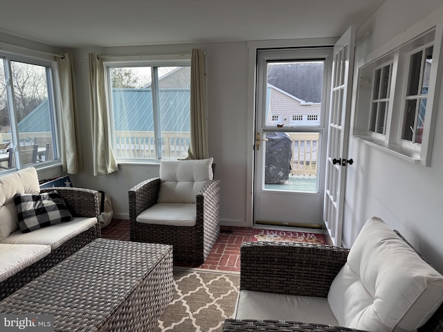 view of sunroom / solarium