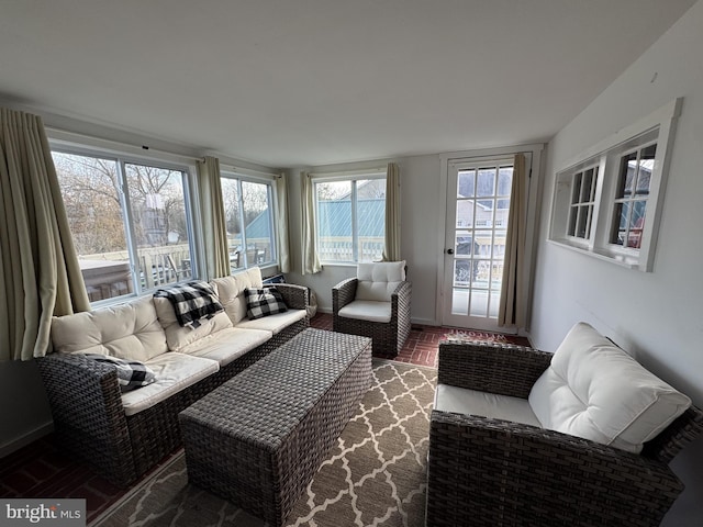 view of sunroom / solarium