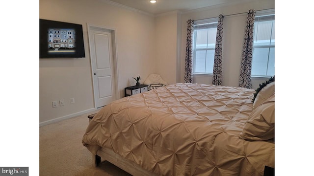 bedroom featuring carpet floors, recessed lighting, ornamental molding, and baseboards