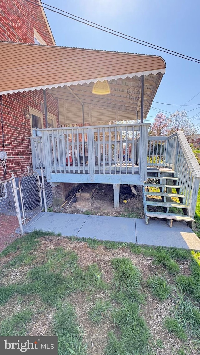 5716 Willowton Ave, Baltimore, MD 21239 - view of wooden deck