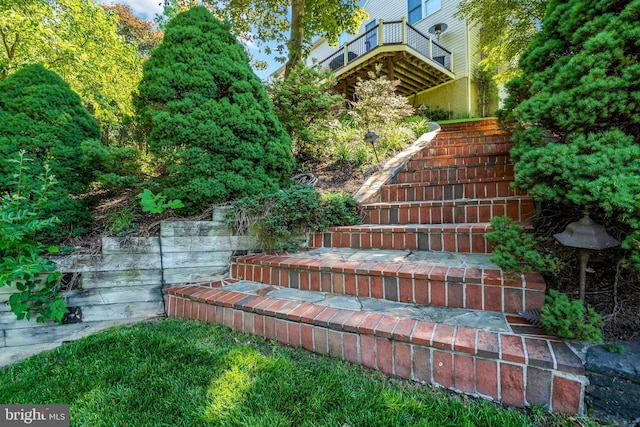 exterior details with stairway