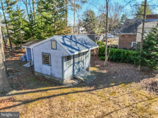 view of outbuilding with an outbuilding