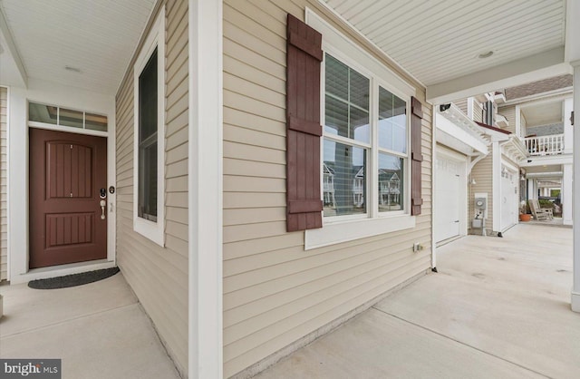 entrance to property with a porch