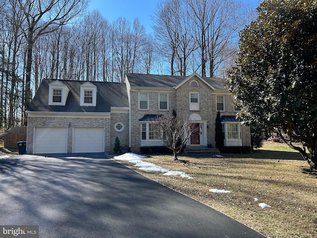 view of front of home featuring driveway