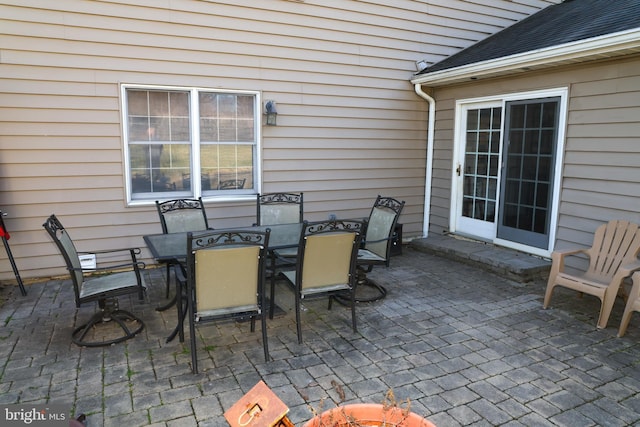 view of patio with outdoor dining space