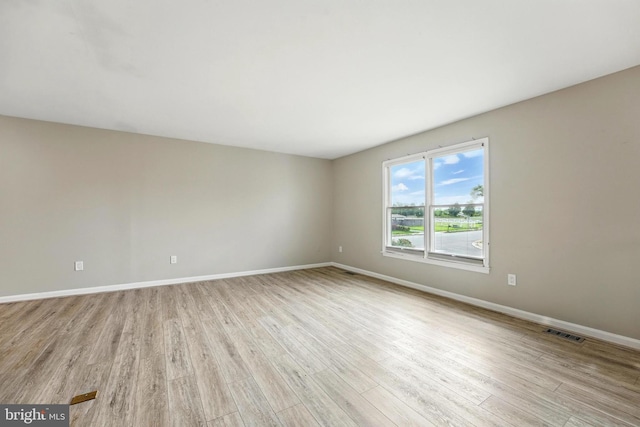 6254 Goulding Ct, Bealeton, VA 22712 - empty room featuring light wood-style flooring and baseboards
