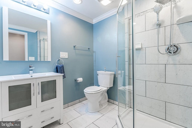 full bathroom featuring baseboards, crown molding, a shower stall, and toilet