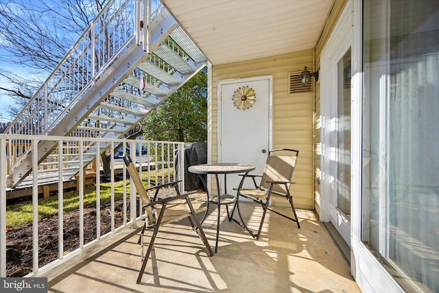 balcony with stairs