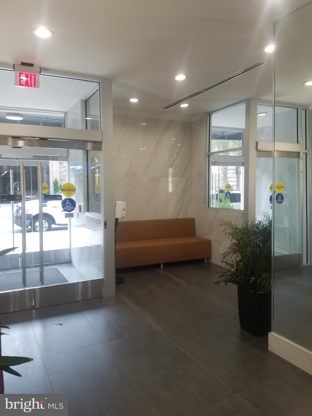 lobby featuring recessed lighting