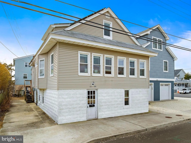 view of front of home featuring a garage