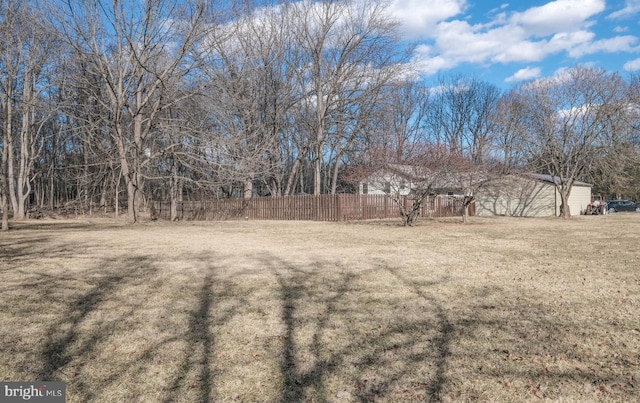 view of yard featuring fence