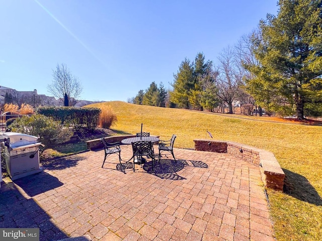 view of patio / terrace with outdoor dining space