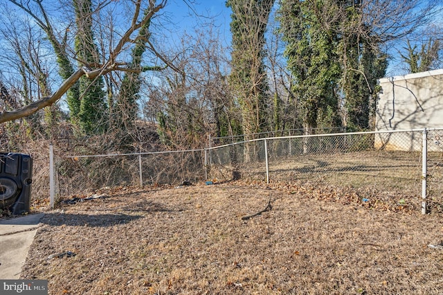 view of yard featuring fence