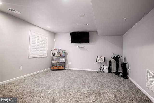 playroom with visible vents, recessed lighting, baseboards, and carpet