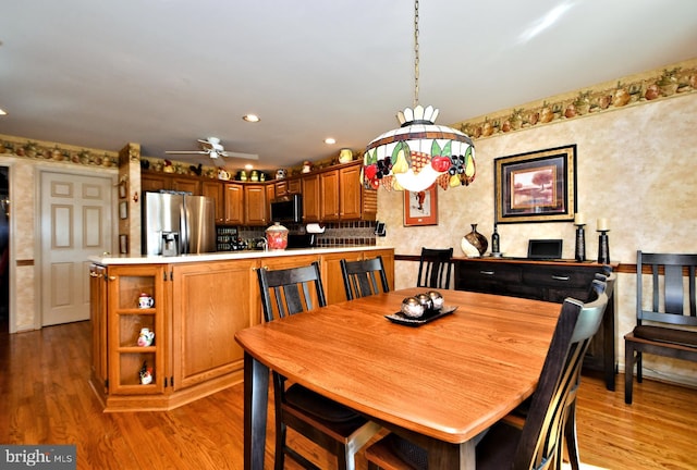 dining area featuring light wood-style floors, recessed lighting, and ceiling fan