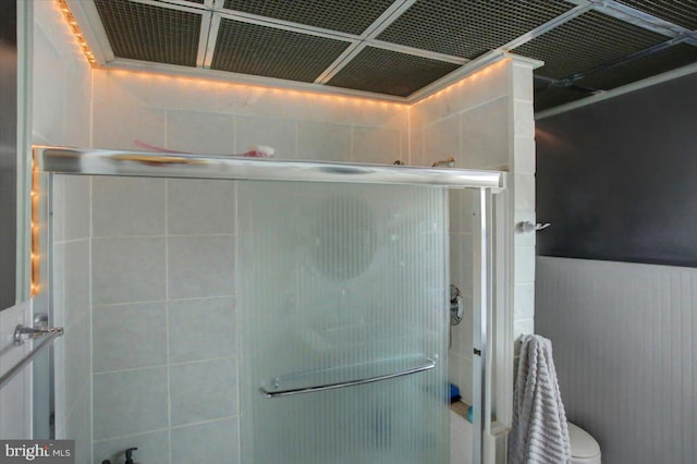 17035 Virginia Ave, Williamsport, MD 21795 - full bathroom with a shower stall and wainscoting