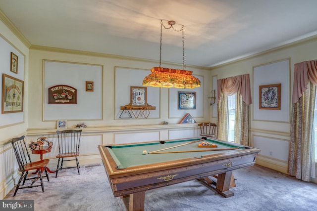 playroom with crown molding, carpet flooring, and pool table
