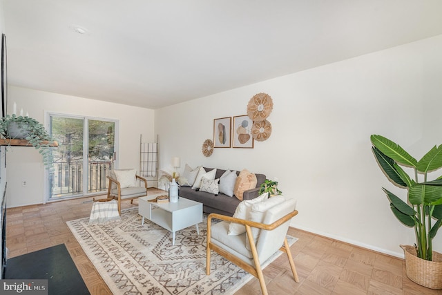 living area with baseboards