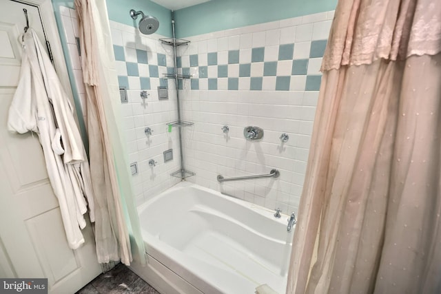 60 Fernwood Ln, Fairfield, PA 17320 - bathroom featuring shower / tub combo with curtain
