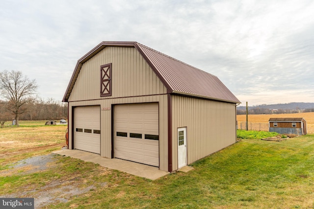 view of detached garage