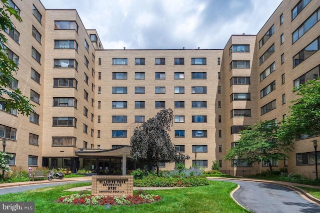 3701 Connecticut Ave NW Unit 311, Washington, DC 20008 - view of property