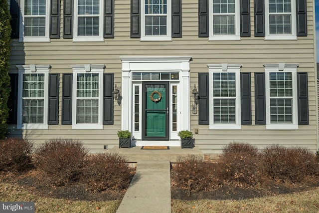 view of property entrance