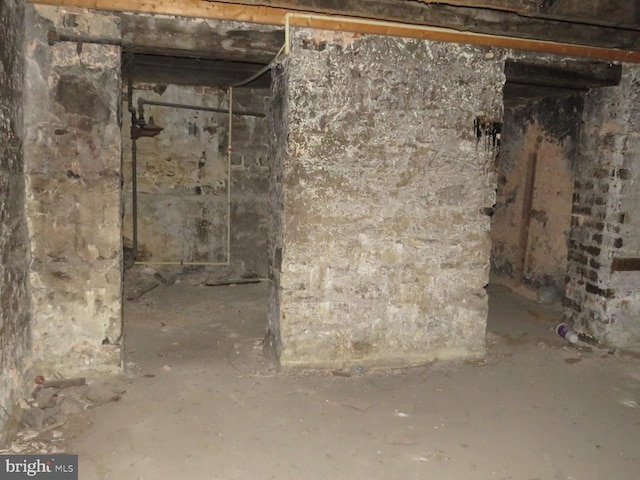 view of unfinished basement