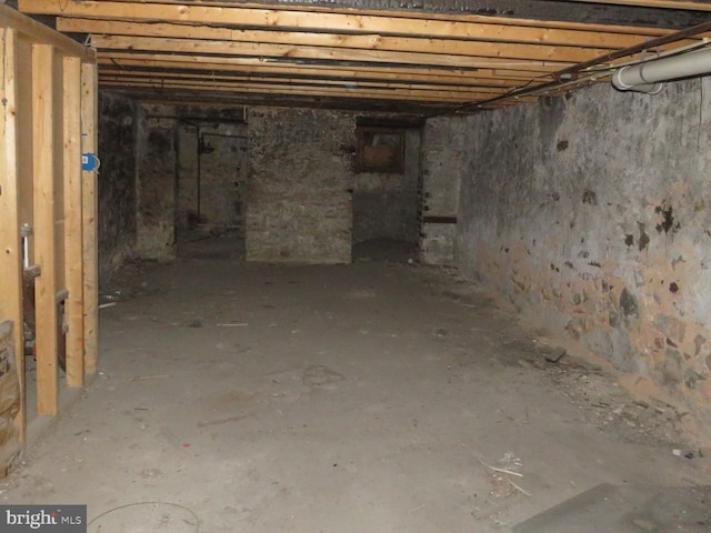 view of unfinished basement