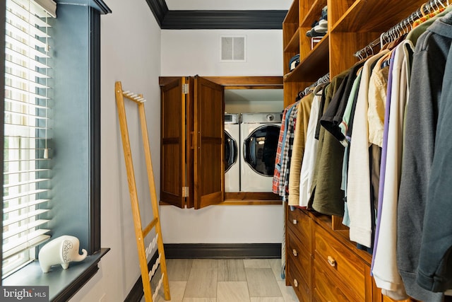 922 Clinton St, Philadelphia, PA 19107 - walk in closet with washer and dryer