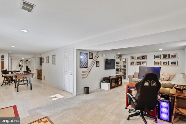 office area with baseboards, visible vents, and recessed lighting