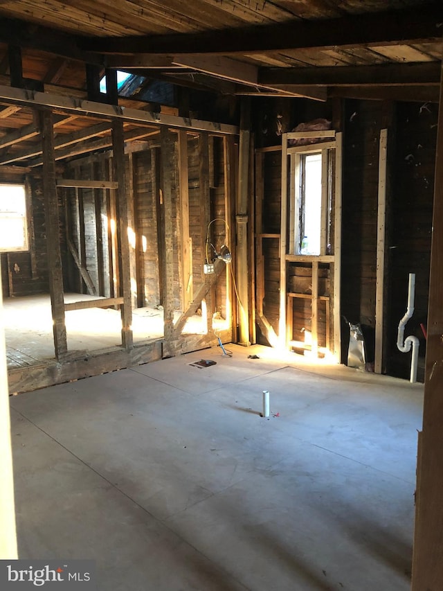 1435 E Oxford St, Philadelphia, PA 19125 - misc room featuring a wealth of natural light