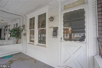 view of doorway to property