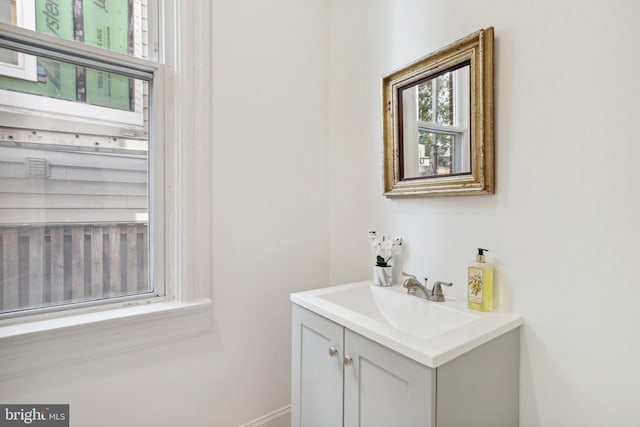 bathroom with vanity