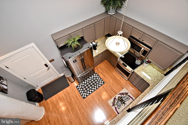 living area featuring light wood-type flooring