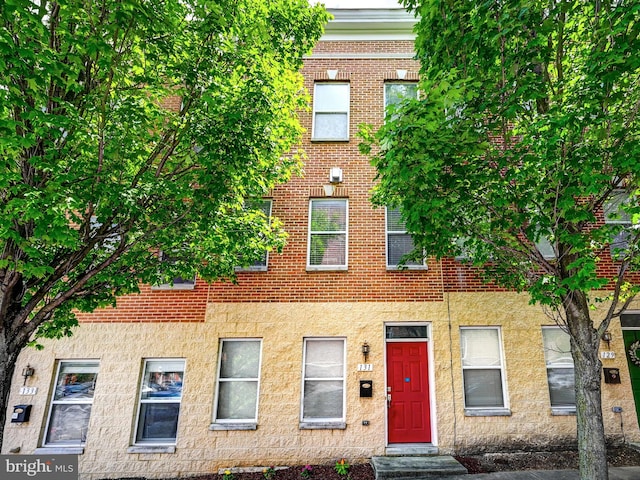 view of townhome / multi-family property