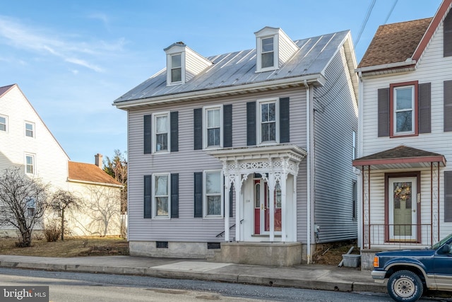 view of front of home with metal roof