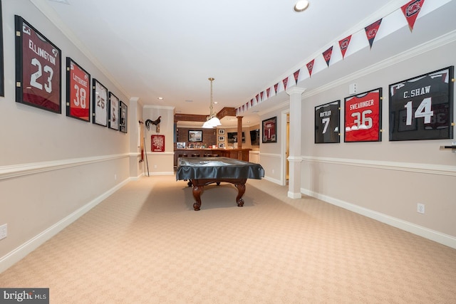 rec room with baseboards, recessed lighting, carpet flooring, and crown molding