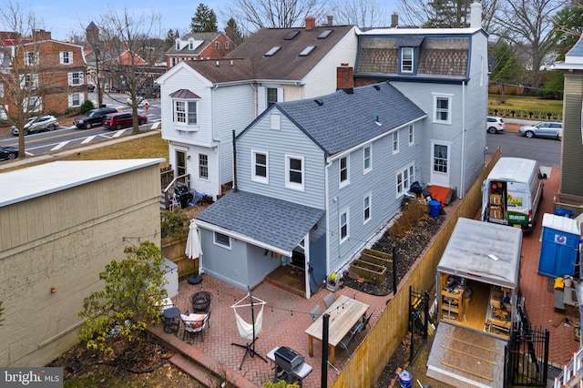 birds eye view of property featuring a residential view