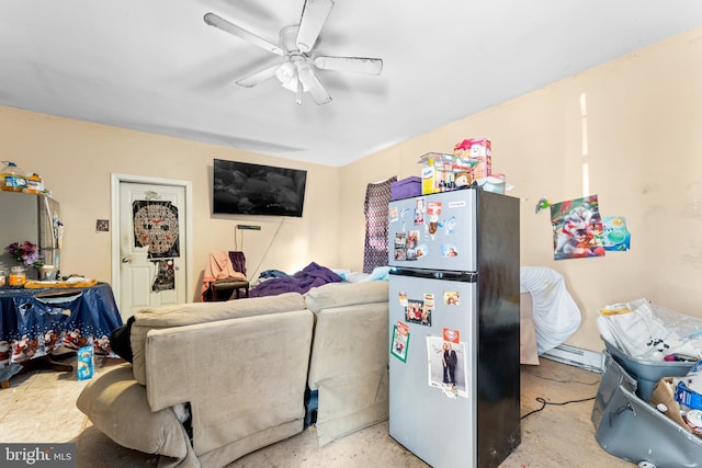 living area with ceiling fan